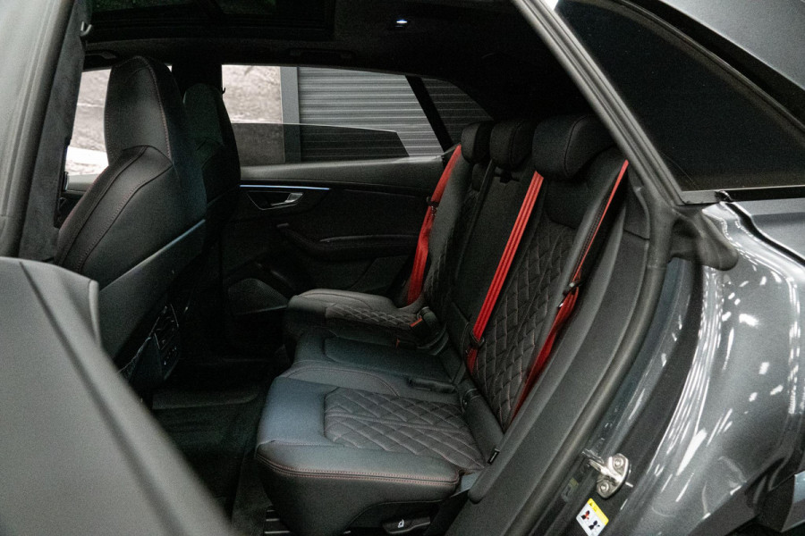 Audi Q8 60 TFSI e quattro Pro Line S Competition *Vierwielbesturing / Bang & Olufsen / Carbon-pakket / Stoelmassage & -ventilatie / Panorama / Soft-Close*