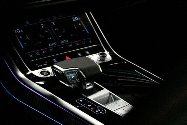 Audi Q8 60 TFSI e quattro Pro Line S Competition *Vierwielbesturing / Bang & Olufsen / Carbon-pakket / Stoelmassage & -ventilatie / Panorama / Soft-Close*