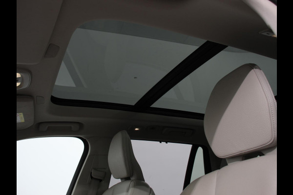 Volvo XC90 2.0 T8 Recharge AWD Ultimate Dark | Leder | Panorama-schuifdak | Navigatie | Electrisch bedienbare achterklep | Camera 360* | Elektrische trekhaak Adaptieve cruise control | Keyless | Verwarmde stoelen | LED | Stuurverwarming | Apple Carplay/ Android Auto