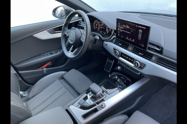 Audi A4 Avant 35 TFSI S edition Virtual Carplay Stoelverw Keyless Trekhaak Led Elek.Klep S-Line NL-Auto!
