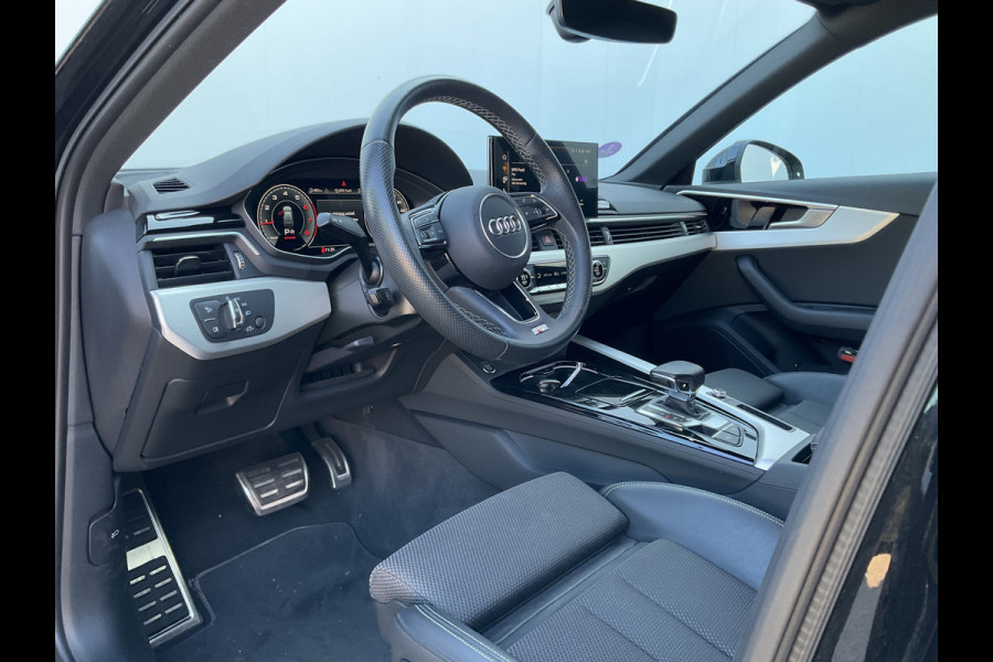 Audi A4 Avant 35 TFSI S edition Virtual Carplay Stoelverw Keyless Trekhaak Led Elek.Klep S-Line NL-Auto!