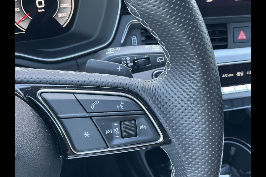 Audi A4 Avant 35 TFSI S edition Virtual Carplay Stoelverw Keyless Trekhaak Led Elek.Klep S-Line NL-Auto!