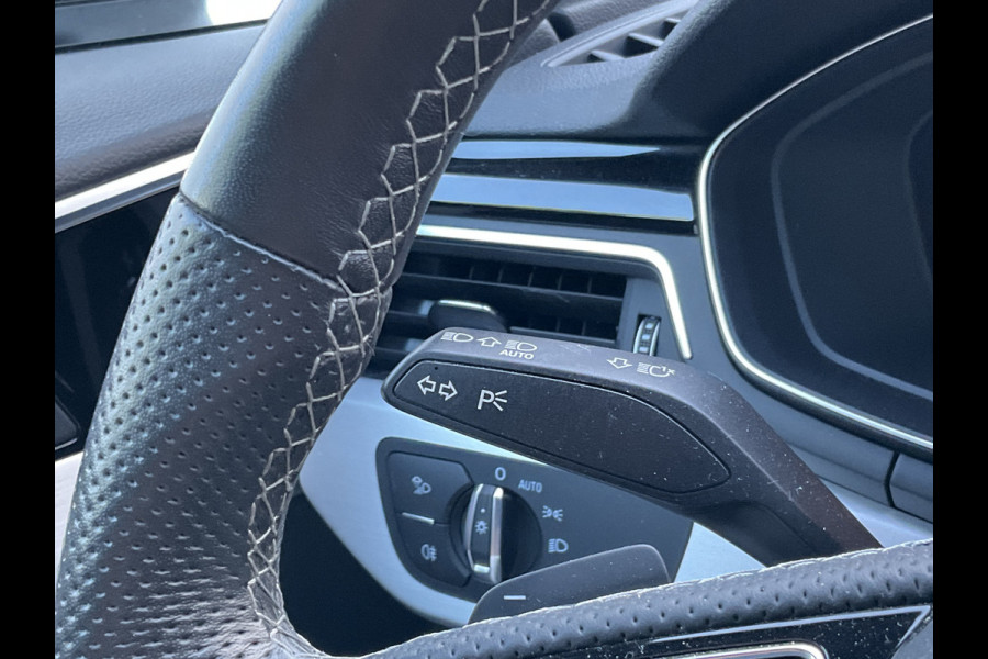 Audi A4 Avant 35 TFSI S edition Virtual Carplay Stoelverw Keyless Trekhaak Led Elek.Klep S-Line NL-Auto!