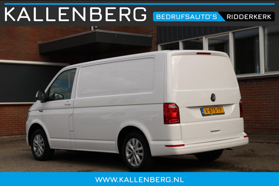 Volkswagen Transporter 2.0 TDI L1H1 Highline / 150PK Automaat / Multistuur / PDC 2x