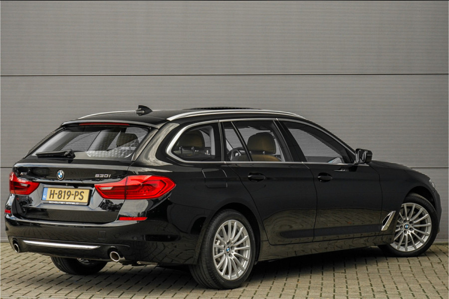 BMW 5 Serie Touring 530i xDrive High Executive Luxury Pano ACC CarPlay Camera Leder