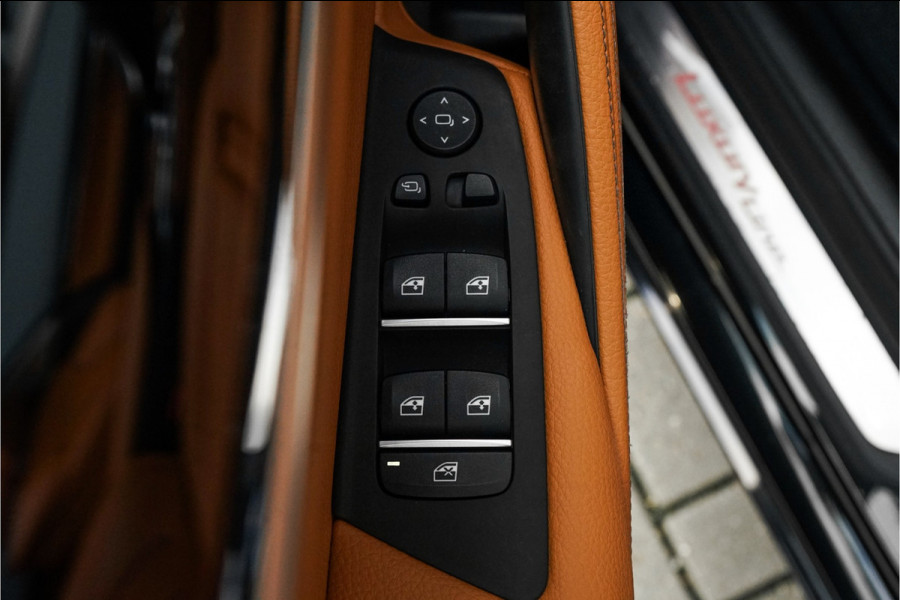 BMW 5 Serie Touring 530i xDrive High Executive Luxury Pano ACC CarPlay Camera Leder