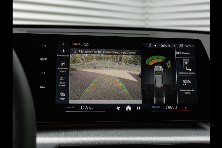 BMW X1 sDrive18i M-Sport Pro - Pano - Trekhaak - Driving Ass Plus - Harman Kardon