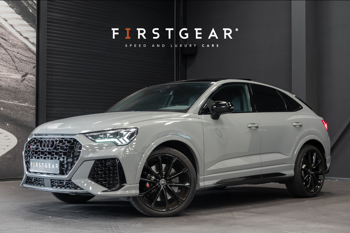 Audi Q3 Sportback TFSI RS *Nardogrijs / Panorama / Sonos / RS-Sportuitlaat / Sport-chassis* Audi Q3 Sportback TFSI RS *Nardogrijs / Panorama / Sonos / RS-Sportuitlaat / Sport-chassis*