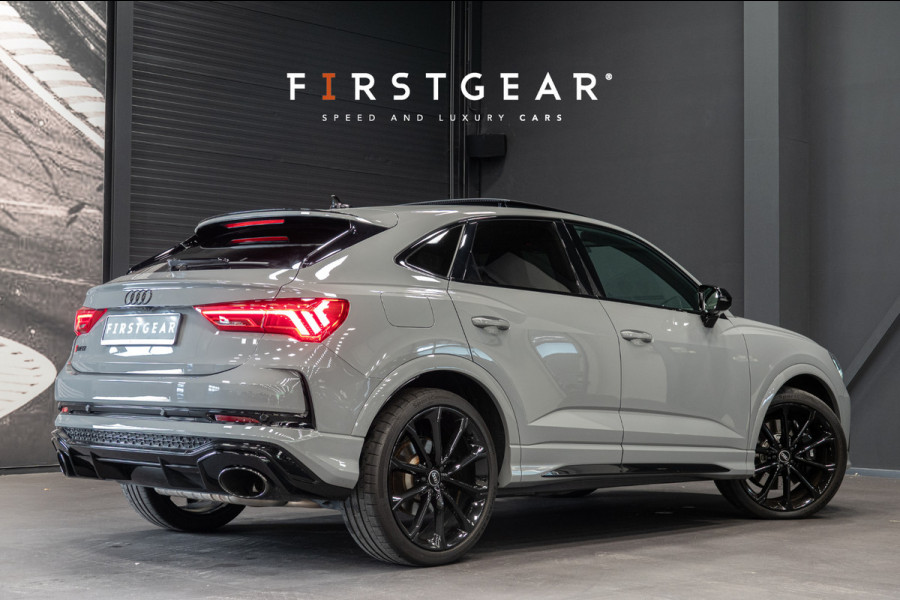 Audi Q3 Sportback TFSI RS *Nardogrijs / Panorama / Sonos / RS-Sportuitlaat / Sport-chassis*