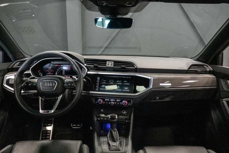Audi Q3 Sportback TFSI RS *Nardogrijs / Panorama / Sonos / RS-Sportuitlaat / Sport-chassis*