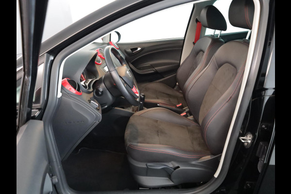 Seat Ibiza 1.0 EcoTSI FR Connect 95pk | Navigatie | Bi Xenon verlichting  |17 inch Lichtmetalen velgen  | Climatronic | extra getint glas | Seat Ibiza 1.0 EcoTSI FR Connect 95pk | Navigatie | Bi Xenon verlichting  |17 inch Lichtmetalen velgen  | Climatronic | extra getint glas |