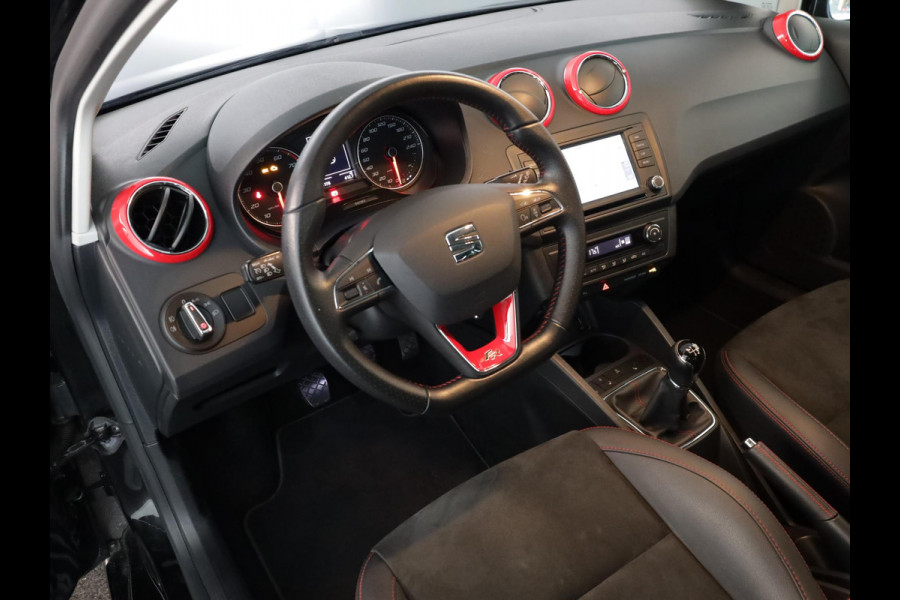 Seat Ibiza 1.0 EcoTSI FR Connect 95pk | Navigatie | Bi Xenon verlichting  |17 inch Lichtmetalen velgen  | Climatronic | extra getint glas | Seat Ibiza 1.0 EcoTSI FR Connect 95pk | Navigatie | Bi Xenon verlichting  |17 inch Lichtmetalen velgen  | Climatronic | extra getint glas |