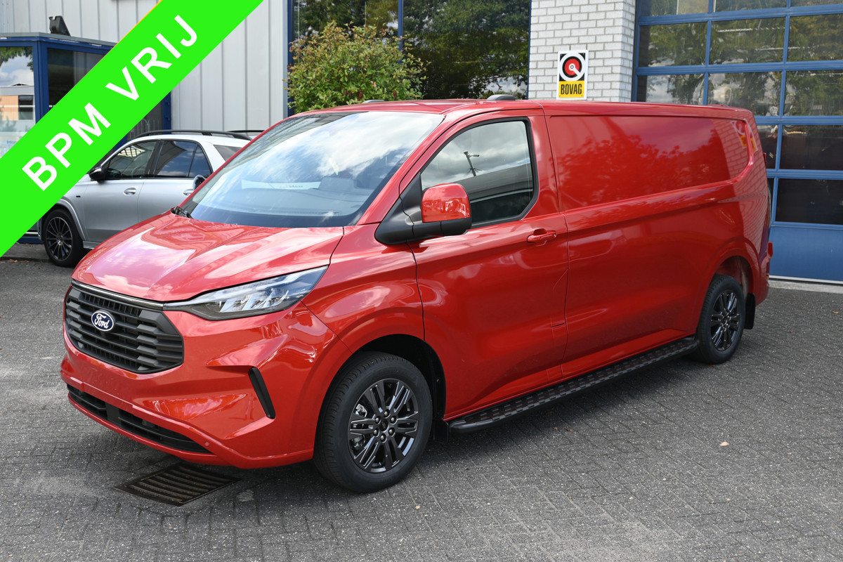 Ford Transit Custom 320L L2 2.0 TDCI 170 pk Limited LED, Navigatie, Camera, Trekhaak 2500 KG, ACC Ford Transit Custom 320L L2 2.0 TDCI 170 pk Limited LED, Navigatie, Camera, Trekhaak 2500 KG, ACC