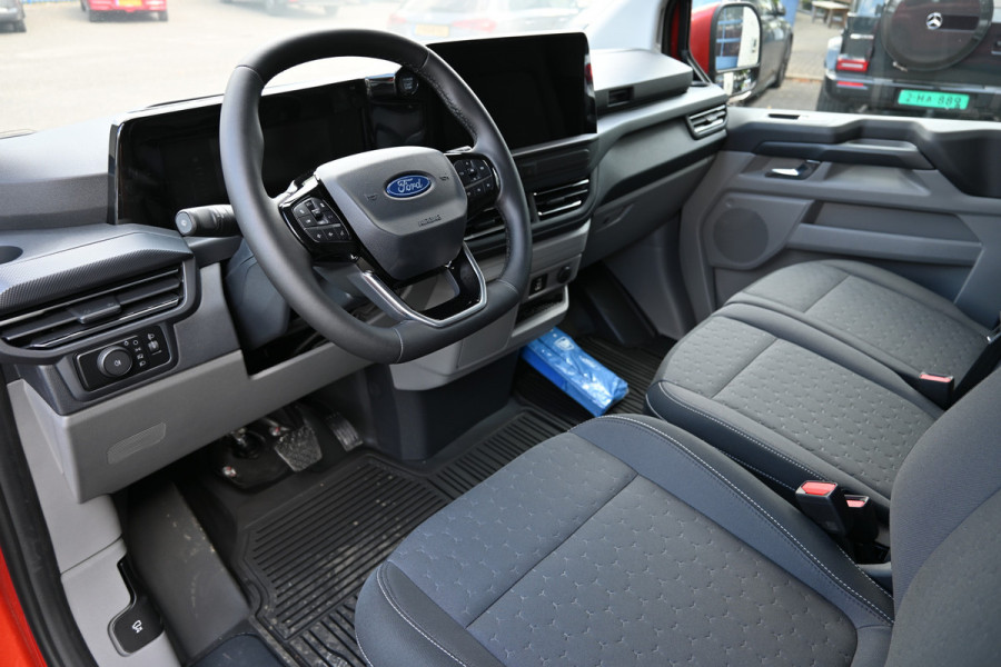 Ford Transit Custom 320L L2 2.0 TDCI 170 pk Limited LED, Navigatie, Camera, Trekhaak 2500 KG, ACC