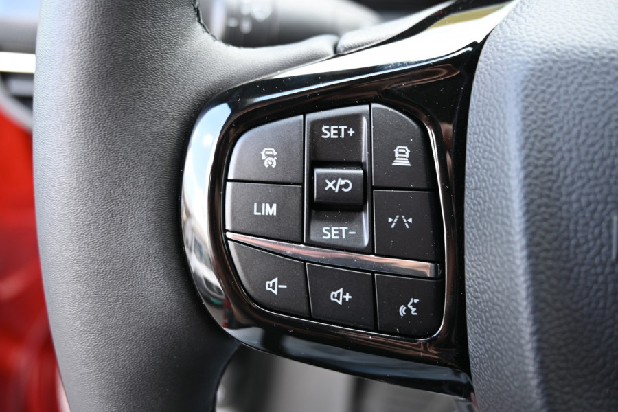 Ford Transit Custom 320L L2 2.0 TDCI 170 pk Limited LED, Navigatie, Camera, Trekhaak 2500 KG, ACC