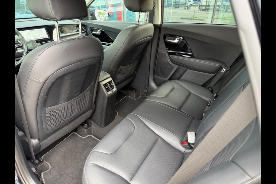 Kia Niro 1.6 GDi Hybrid ExecutiveLine - Automaat - Schuif/kanteldak - Leder - Navi - Org.NL