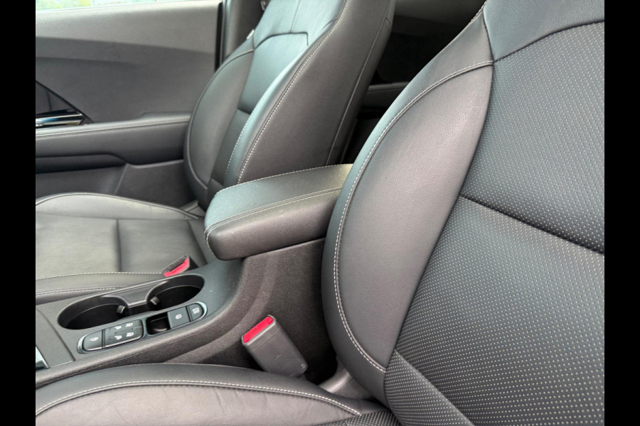 Kia Niro 1.6 GDi Hybrid ExecutiveLine - Automaat - Schuif/kanteldak - Leder - Navi - Org.NL