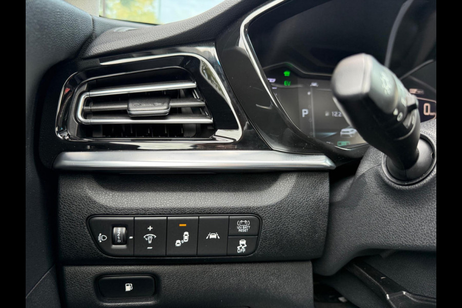 Kia Niro 1.6 GDi Hybrid ExecutiveLine - Automaat - Schuif/kanteldak - Leder - Navi - Org.NL