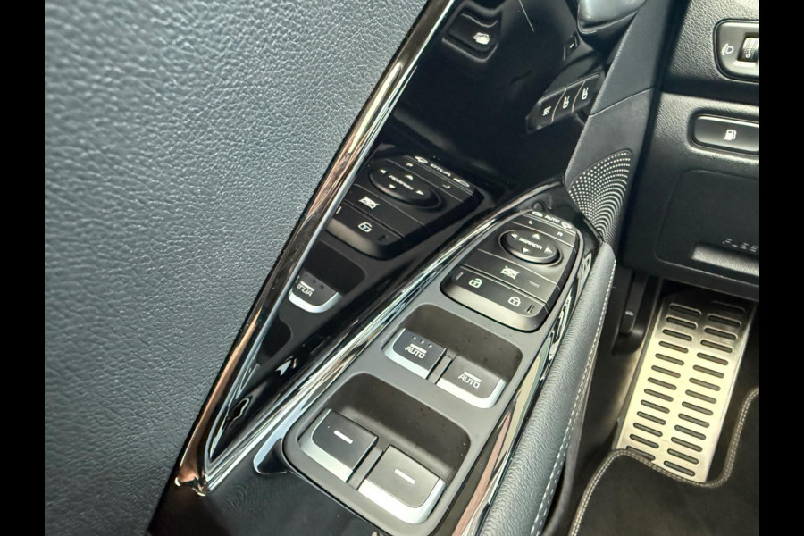 Kia Niro 1.6 GDi Hybrid ExecutiveLine - Automaat - Schuif/kanteldak - Leder - Navi - Org.NL