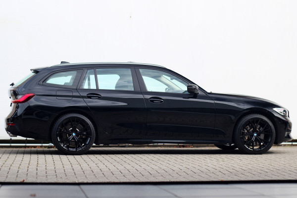 BMW 3 Serie Touring 330e xDrive | Pano | Trekhaak | Camera