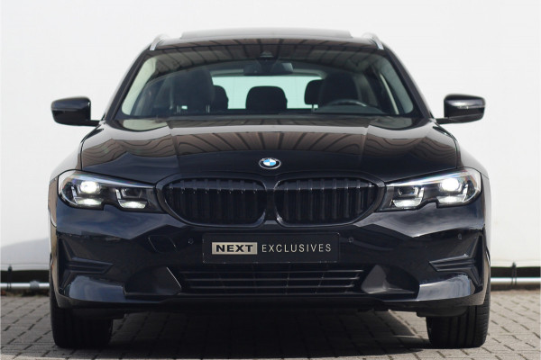 BMW 3 Serie Touring 330e xDrive | Pano | Trekhaak | Camera