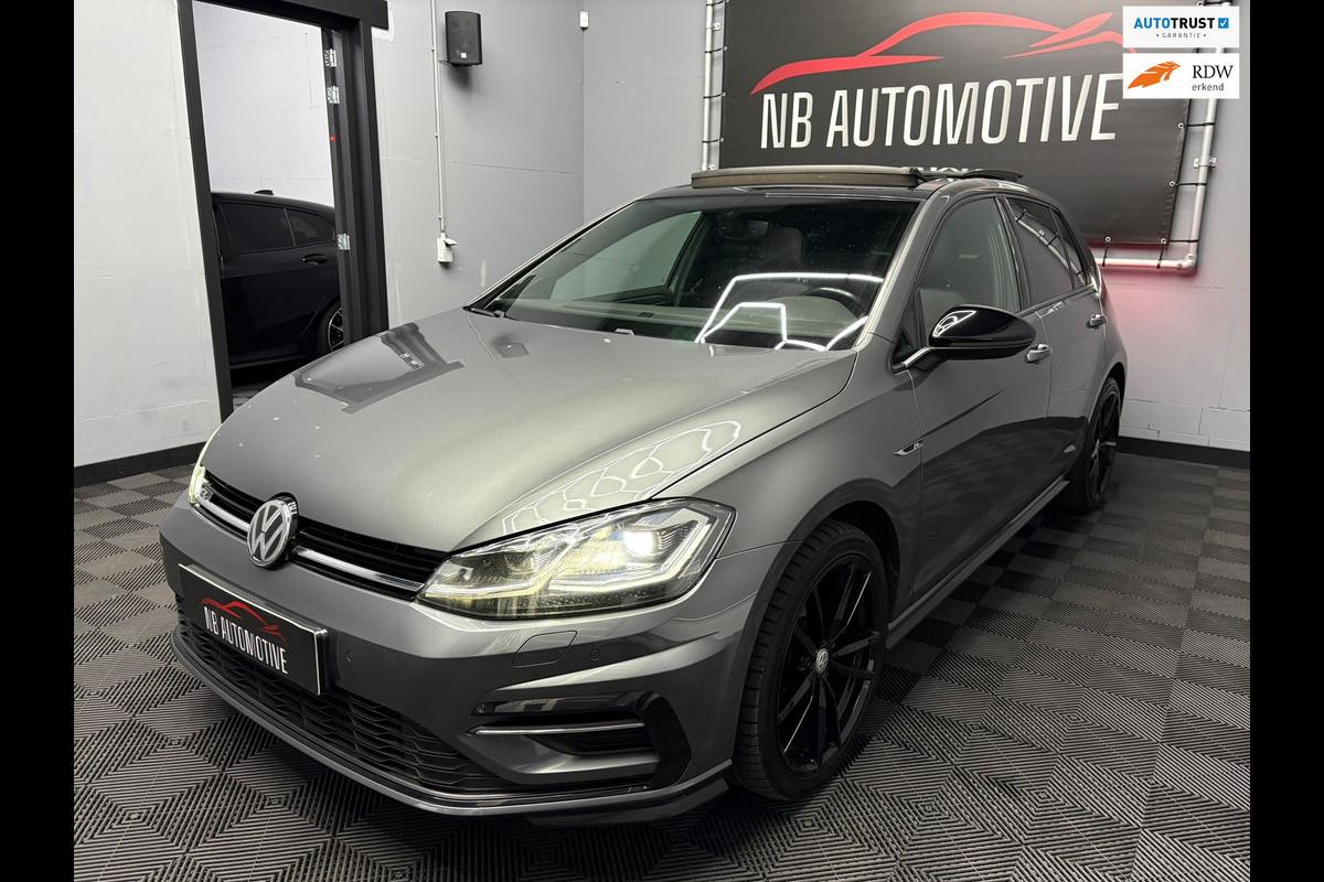 Volkswagen Golf 1.6 TDI Highline Business R Volkswagen Golf 1.6 TDI Highline Business R