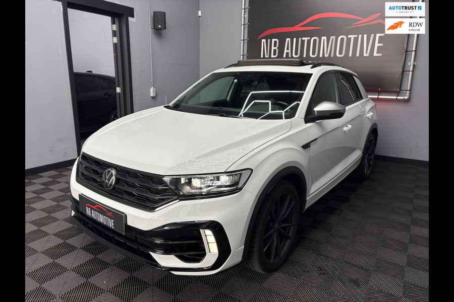 Volkswagen T-Roc 2.0 TSI 4Motion R Akra Leder Pano