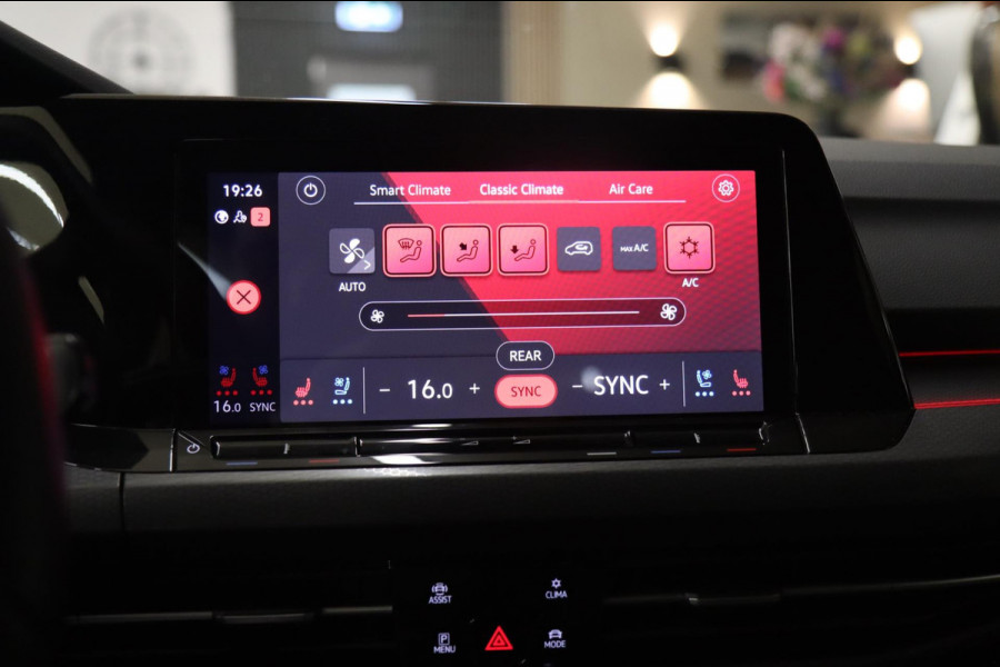 Volkswagen Golf 2.0 TSI GTI PANO/MEMORY/CARPLAY/CAM/NAVI/ VOLL