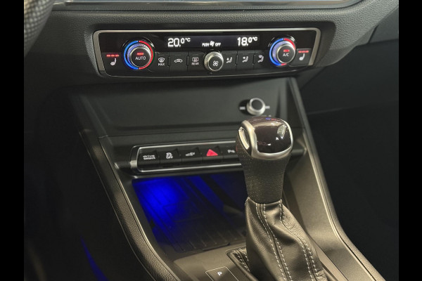 Audi Q3 45 TFSI e S edition 2 X S-Line|ACC|Sfeer|Matrix Led|Stoelverwarming|Cam