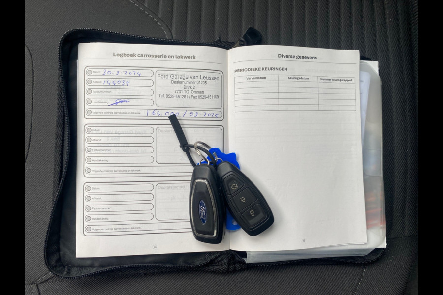 Ford Focus BWJ 2018 | 1.0 16PK Titanium | TREKHAAK | SCHUIFDAK | CLIMA | CAMERA | CARPLAY | NAVI | CRUISE | 2X PDC |