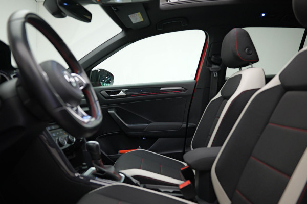 Volkswagen T-Roc 1.5 TSI Sport Business R |Pano|Camera|ACC|Dodehoek|Carplay|