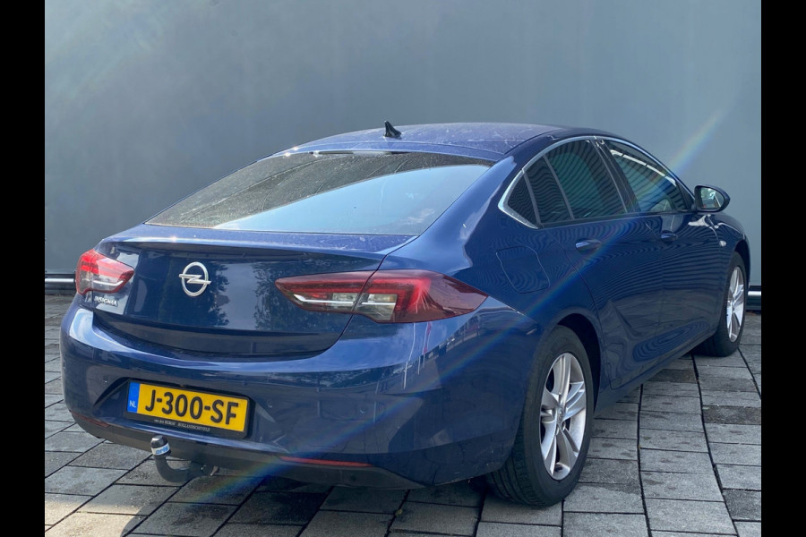 Opel Insignia Grand Sport BWJ 11-2019 | 1.5T 165PK Innovation AUTOMAAT | TREKHAAK | CLIMA | NAVI | LEDER/STOF | PDC | CAMERA | PRIVACY GLASS |