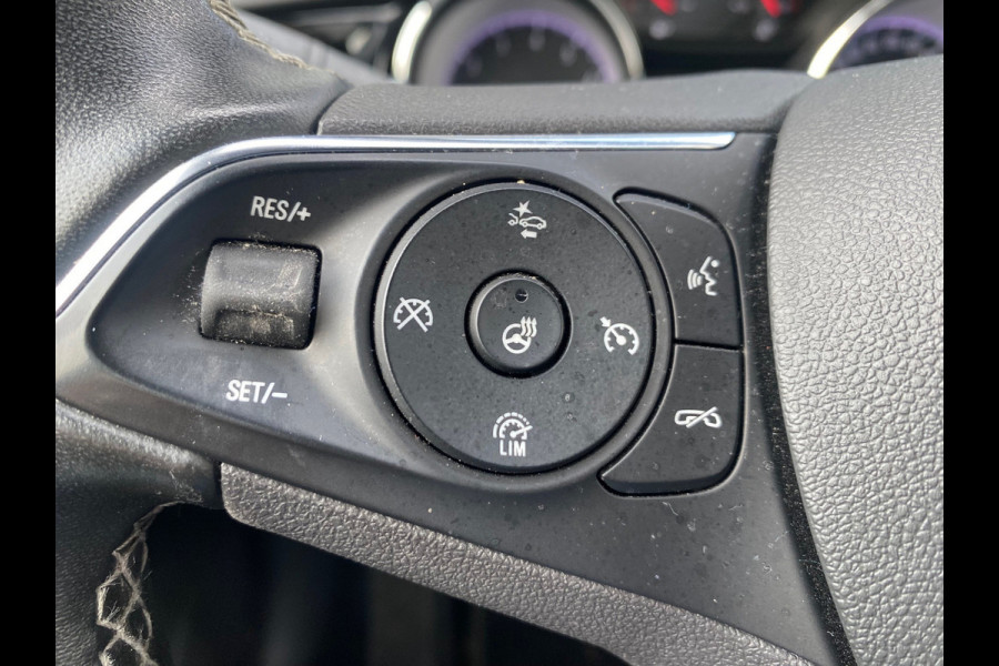 Opel Insignia Grand Sport BWJ 11-2019 | 1.5T 165PK Innovation AUTOMAAT | TREKHAAK | CLIMA | NAVI | LEDER/STOF | PDC | CAMERA | PRIVACY GLASS |