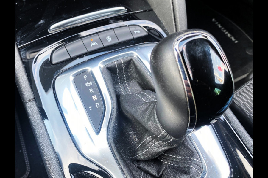 Opel Insignia Grand Sport BWJ 11-2019 | 1.5T 165PK Innovation AUTOMAAT | TREKHAAK | CLIMA | NAVI | LEDER/STOF | PDC | CAMERA | PRIVACY GLASS |