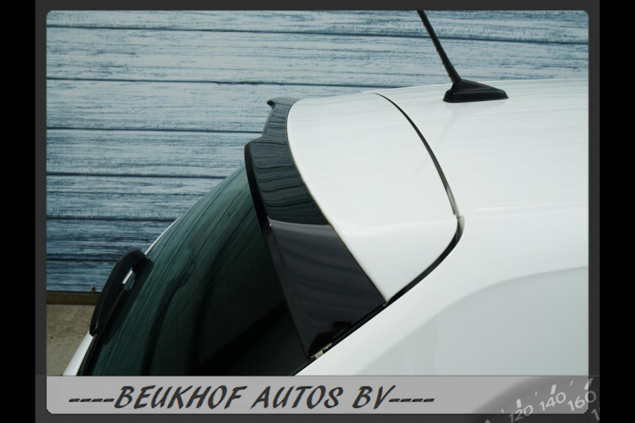 Volkswagen Polo 1.0 TSI R-line Carplay Velgen Navi Cruise