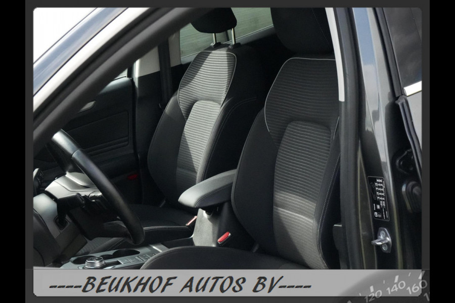 Ford FOCUS Wagon 1.0 EcoBoost Titanium Business Cam Carplay