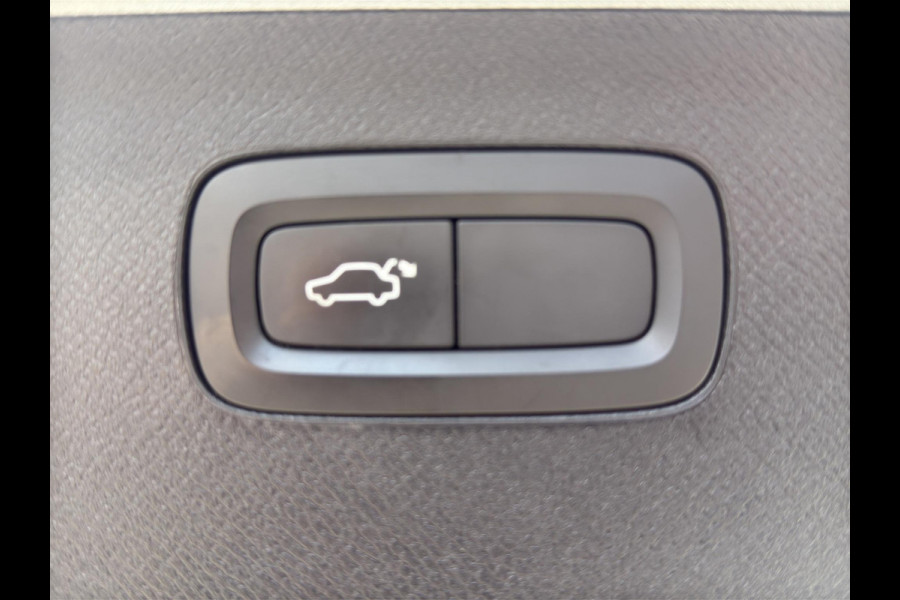 Volvo XC90 2.0 T8 Twin Engine AWD R-Design B&W Massage Pano Luchtvering