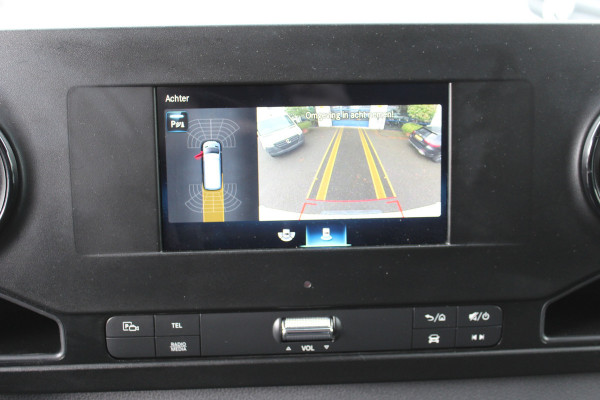 Mercedes-Benz Sprinter 317 CDI L2H2 3500kg trekhaak, MBUX met navigatie en parkeerpakket en camera