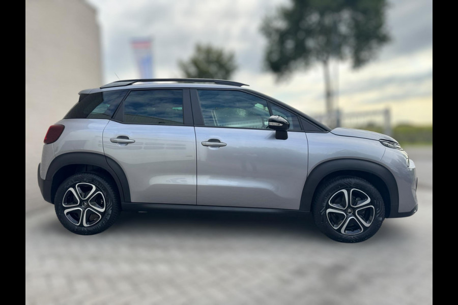 Citroën C3 Aircross 1.2 PureTech Max 4-SEIZOENENBAND / CAMERA / NAVIGATIE / HOGE INSTAP / BLUETOOTH / INKLAPB SPIEGELS / CARPLAY