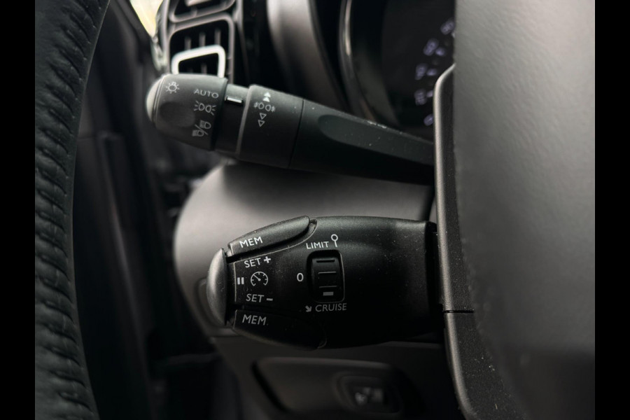 Citroën C3 Aircross 1.2 PureTech Max 4-SEIZOENENBAND / CAMERA / NAVIGATIE / HOGE INSTAP / BLUETOOTH / INKLAPB SPIEGELS / CARPLAY