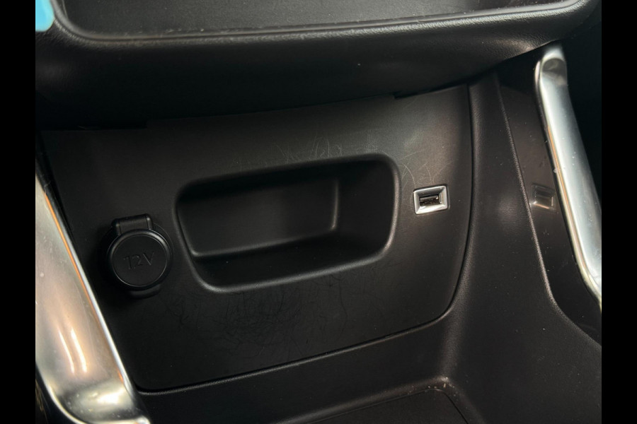 Citroën C3 Aircross 1.2 PureTech Max 4-SEIZOENENBAND / CAMERA / NAVIGATIE / HOGE INSTAP / BLUETOOTH / INKLAPB SPIEGELS / CARPLAY