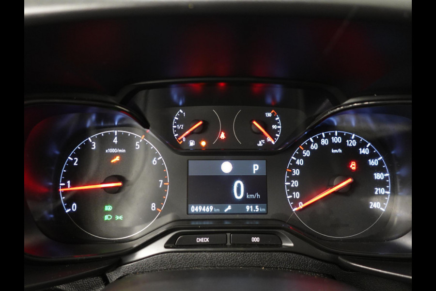 Opel Combo 130pk Automaat L2H1 Edition Navi App-connect DAB Trekhaak Imperiaal