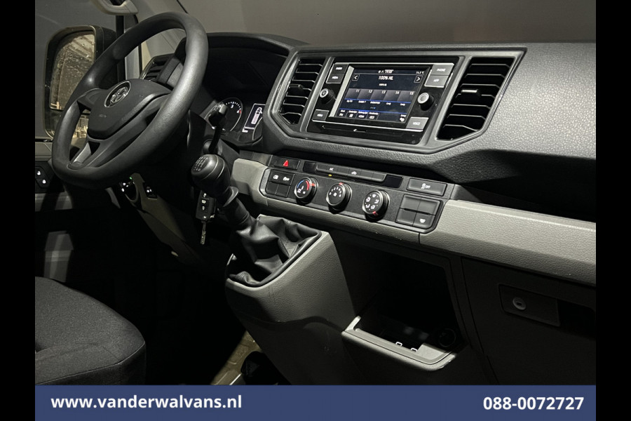Volkswagen Crafter 2.0 TDI 141pk L3H2 L2H1 Euro6 Airco | Camera | Apple Carplay | Android Auto Bijrijdersbank, 3000kg trekvermogen