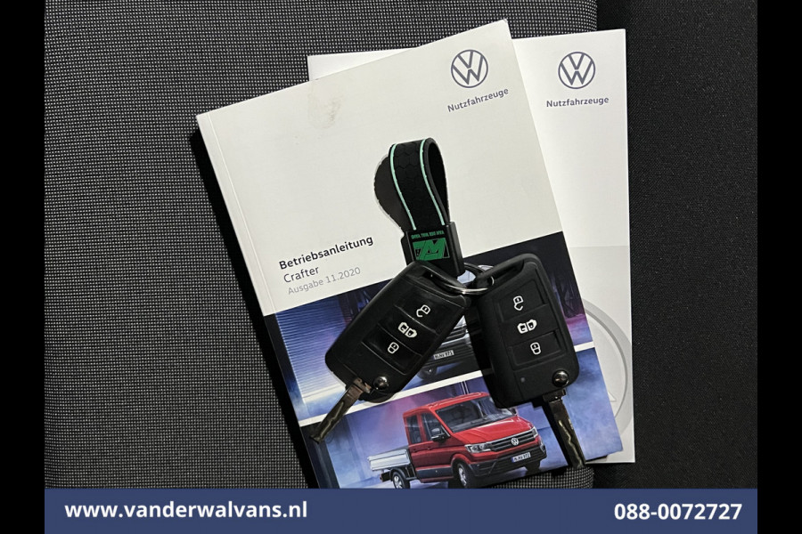Volkswagen Crafter 2.0 TDI 141pk L3H2 L2H1 Euro6 Airco | Camera | Apple Carplay | Android Auto Bijrijdersbank, 3000kg trekvermogen