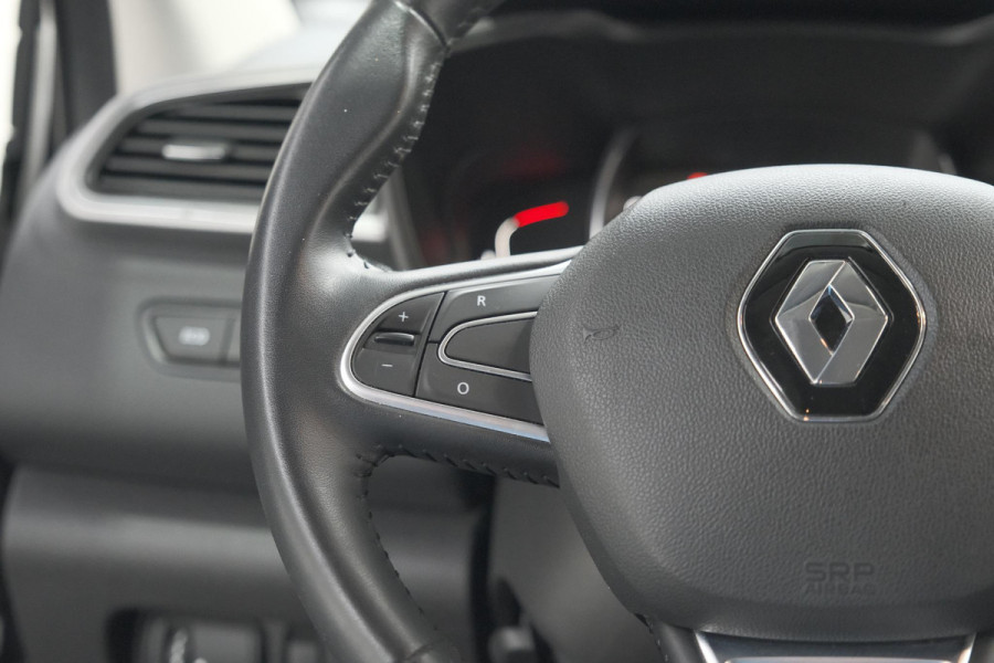 Renault Kadjar TCe 130 EDC Intens | Trekhaak | Navigatie | Parkeersensoren | Cruise Control