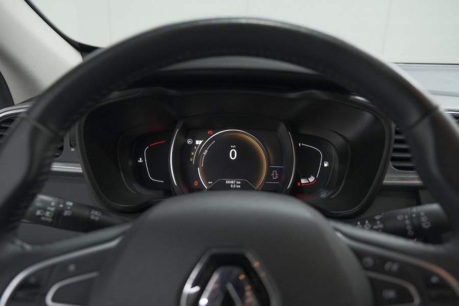Renault Kadjar TCe 130 EDC Intens | Trekhaak | Navigatie | Parkeersensoren | Cruise Control