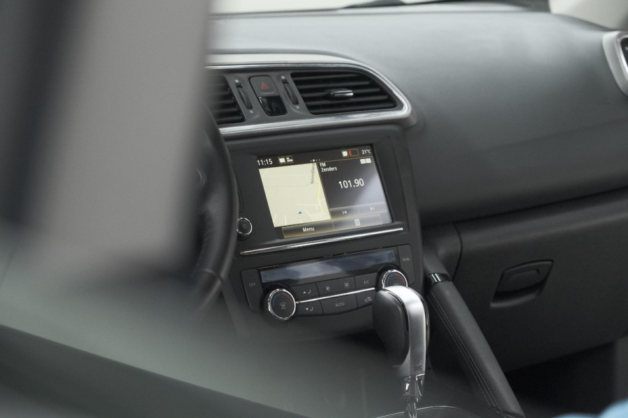 Renault Kadjar TCe 130 EDC Intens | Trekhaak | Navigatie | Parkeersensoren | Cruise Control
