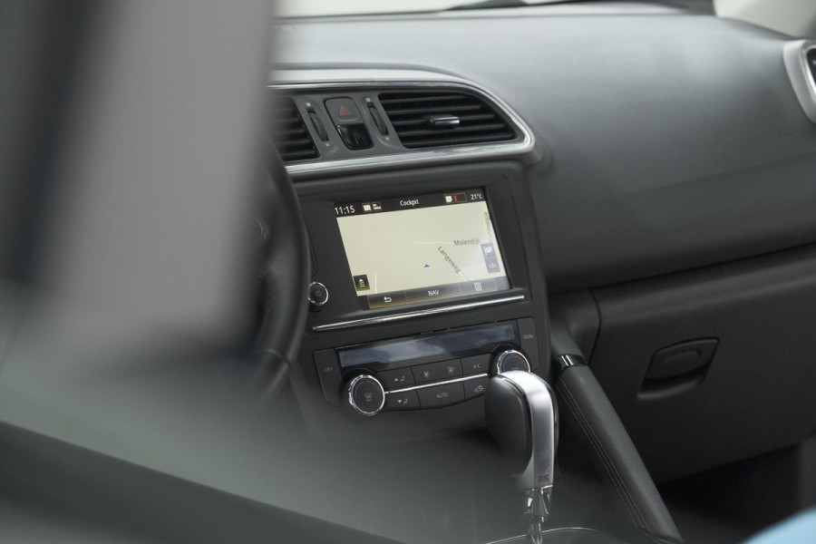 Renault Kadjar TCe 130 EDC Intens | Trekhaak | Navigatie | Parkeersensoren | Cruise Control