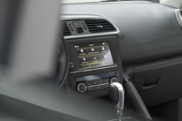 Renault Kadjar TCe 130 EDC Intens | Trekhaak | Navigatie | Parkeersensoren | Cruise Control