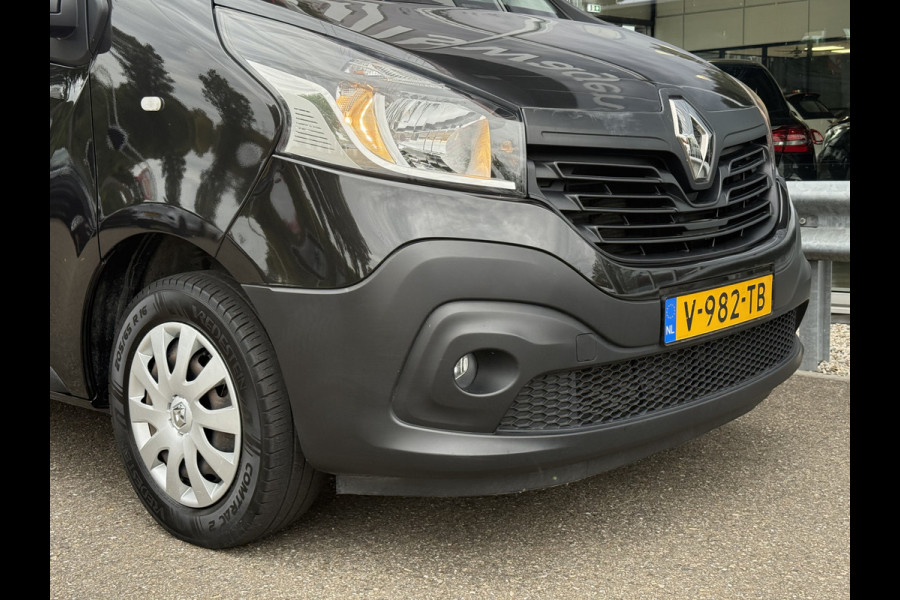 Renault Trafic 1.6 dCi T29 L2H1 DC Comfort | NL-auto | 1e Eig | Navi | Camera | Trekhaak | PDC